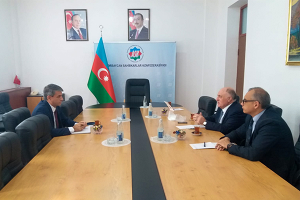 Президент ASK Мамед Мусаев встретился с новоназначенным Чрезвычайным и Полномочным Послом Азербайджана в Малайзии Ирфаном Давудовым