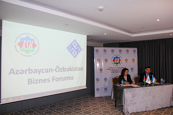 Узбекские предприниматели находятся в командировке в Азербайджане