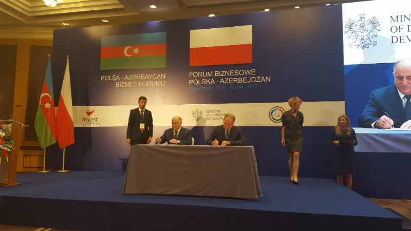 ASK Varşavada iki yeni müqavilə imzaladı