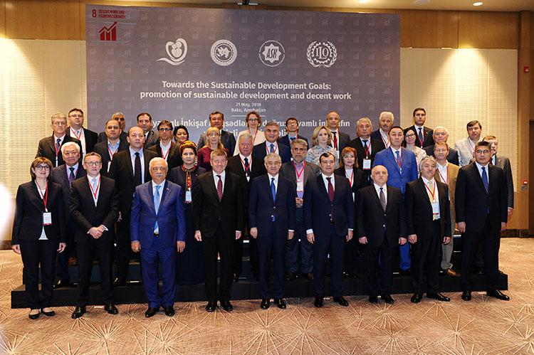 Bakıda BƏT-in Baş direktorunun iştirakı ilə “Dayanıqlı İnkişaf Məqsədlərinə doğru, davamlı inkişafın və layiqli əməyin təbliği” mövzusunda beynəlxalq konfrans keçirilir