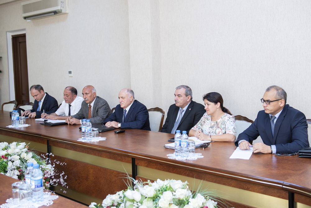 Məmməd Musayev Kənd Təsərrüfatı naziri ilə görüşüb