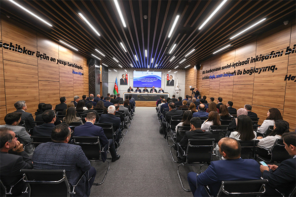 Tikinti Sektoru Ilə Bağlı Dövlət Qurumlarının Və Sahibkarların Iştirakı Ilə Ictimai Müzakirə Təşkil Olunub